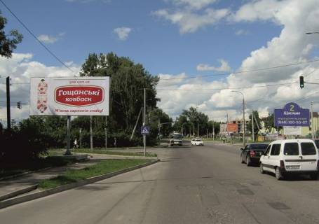 Билборд B в Ровно, 6x3  вул. Чорновола, 95 фото 1
