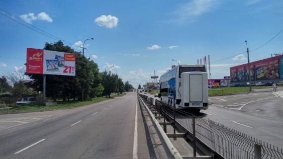 Билборд B в Ровно, 6x3  перехр. вул. Кулика і Гудачека-Ольжича фото 1