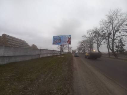 Білборд, Бігборд (Борд)  B у Брусилові, 6x3  Брусилів в. Костьольна 3,виїзд в міста зі сторони Києва ст Б Фото 1