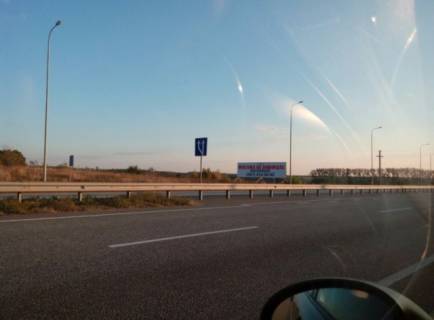 Билборд B в трассах Житомира, 12x3  Траса Житомир-Київ.Об'їздна Коростишева. Напроти комплексу"Вояж", напрямок з Києва на Житомир, 3х12 ст.Б фото 1