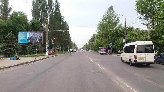 Билборд B в Николаеве, 3*6  пр. Героїв України ,89 - зуп. Ательє фото 1