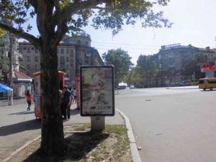 Ситилайт B в Николаеве пр. Центральний - вул. Соборна фото 1