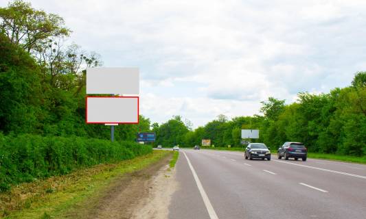 Билборд B в трасах Львова, 3x6  Н-17 Під'їзд до м.Львів фото 1