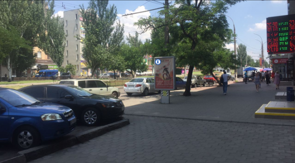 Брендмауер, Брандмауер, Брандмауэр A у Миколаєві пр. Центральный, 23 - ЦЕНТРАЛЬНЫЙ РЫНОК (м-н 'Золотой Век') Фото 1