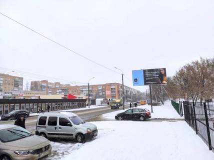 Білборд, Бігборд (Борд)  A у Луцьку вул. Конякіна, 3 Фото 1