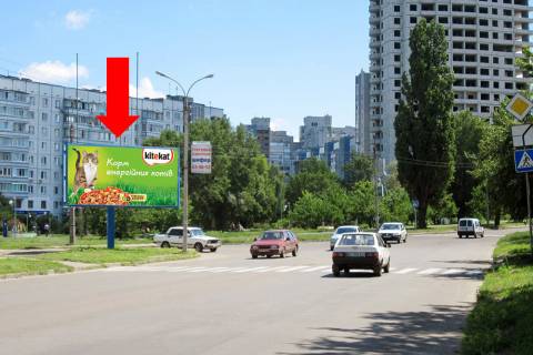 Билборд B в Черкассах, 3x6  Гагаріна вул. / Смірнова вул., біля Ощадбанку фото 1