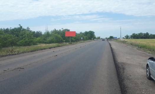 Билборд B в Токмаке в'їзд в м. Токмак, "Запорожоілгрупп", з боку м. Бердянськ фото 1