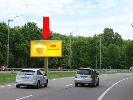 Беклайт A у Києві, 3x6  Траса Київ-Бориспіль, роздільник, в сторону а / п Бориспіль Фото 1