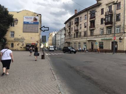 Призма A в Черновцах Університетська вул., 8, фасад, нижня, центр - 298847 фото 1