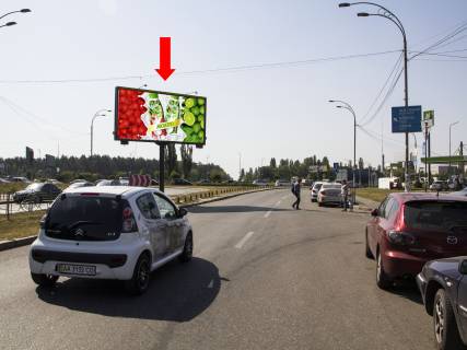 Призма  в Киеве, 3x6  Старобориспільська - пл. Харківська, роздільник, ст.м. "Бориспільська" - 446110 фото 1