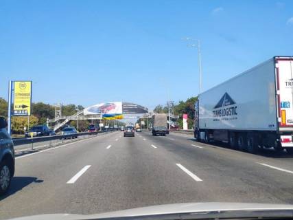 Нестандарт A у Києві Столичне шосе, в сторону в'їзду в місто, біля Автоцентру. Монтаж + демонтаж оплачується окремо, вартість робіт дорівнює вартості дод. зміни сюжету Фото 1