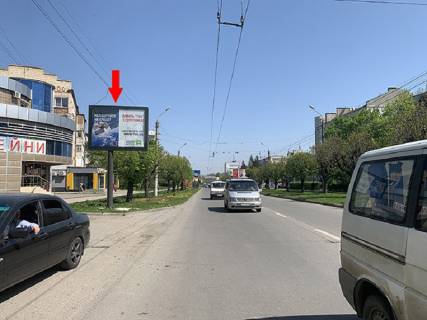 Скроллер B в Черновцах Комарова ул., 12 - 300152 фото 1