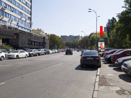 Ситилайт  в Киеве, 1.8x1.2  Мечникова вул., 6, біля БЦ "Парус", ресторанів, в сторону ст.м. "Кловська" фото 1
