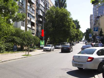 Сiтiлайт  у Києві, 1.8x1.2  Хмельницького вул., 94, навпроти готелю "Опера", в сторону вул. Хрещатик Фото 1