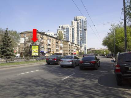 Ситилайт  в Киеве, 1.8x1.2  Алмазова вул. (колиш. Кутузова вул.), 4а, в сторону м. Арсенальна, роздільник фото 1