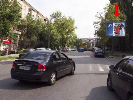 Скроллер  в Киеве, 2.3x3.14  Кудрі вул., 42 / вул. Чигоріна, в сторону бул. Українки - 445497 фото 1