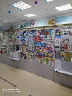 Билборд A в Борисполе Героїв Небесної Сотні вул., 8-А, аптека "Вітамін", прайс за ролик 10 сек 1 вихід/5 хвилин, з 8:00-22:00. Розрахунок для інших параметрів трансляції уточнюйте у менеджера. фото 1