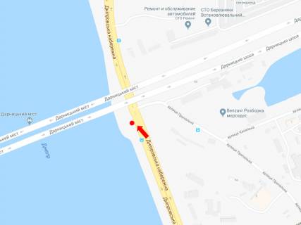 Бэклайт B в Киеве, 2.3x3.14  Дніпровська набережна / вул. Причальна, біля залізничного мосту, на світлофорі, в сторону мосту Патона схема