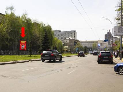 Скроллер A в Киеве, 1.8x1.2  Алмазова вул. (колиш. Кутузова вул.), 4а, в сторону м. Печерська, роздільник - 470604 фото 1