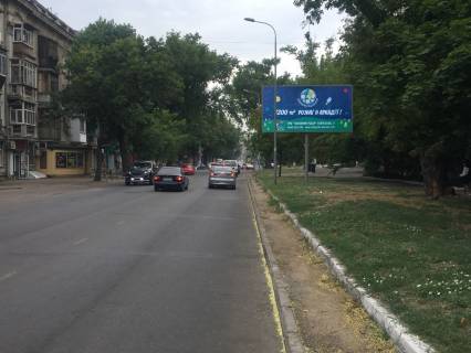 Билборд  в Одессе, 3x6  Гагаріна пр., 10, в центр фото 1