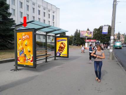 Ситилайт  в Ровно, 1.8x1.2  Соборна вул., 195, зупинка біля "РДА", в бік Коцюбинського вул., B1 фото 1