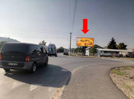 Билборд A в Мукачеве, 3x6  Франко вул. / Пряшівська вул., з центру фото 1