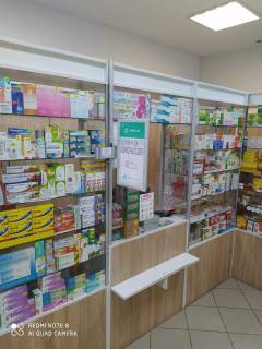 Билборд A в Першотравенске Шахтарської Слави вул., 22, аптека "Мед Сервіс", №Дп058, прайс за ролик 10 сек 1 вихід/5 хвилин, з 8:00-22:00. Розрахунок для інших параметрів трансляції уточнюйте у менеджера. фото 1