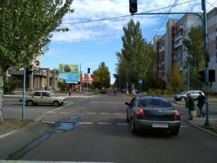 Билборд A в Бердянске Центральная ул. - Лютеранская ул. фото 1