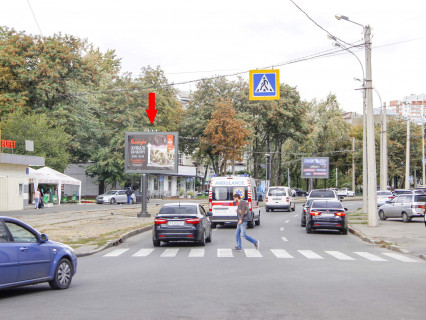 Скроллер A в Харькове, 2.3x3.14  просп. Незалежності (просп. Правди)., 5а, в центр - 667466 фото 1