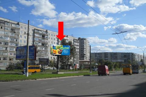 Билборд  в Сумах, 3x6  Лушпи пр. / Інтернаціоналістів вул., роздільник, в центр фото 1