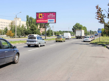 Билборд A в Харькове, 3x6  Ландау пр., 27, (5), в центр фото 1