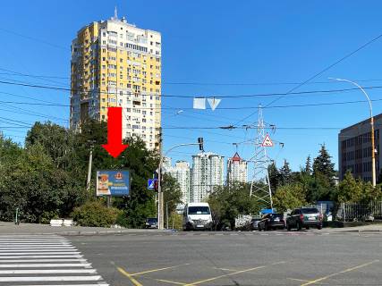 Бэклайт B в Киеве, 2.3x3.14  Механізаторів вул. / вул. Солом'янська, на світлофорі, в сторону вул. Кудряшова фото 1