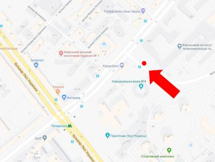 Видеоборд A в Киеве, 2.3x3.14  Старонаводницька вул., 1/45 / вул. Алмазова (колиш. вул. Кутузова), на світлофорі, в центр - 583677 схема