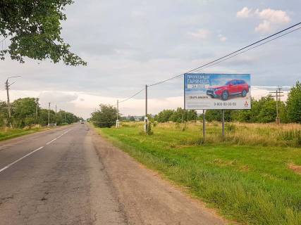 Билборд A в Берегомете, 3x6  смт Берегомет, у бік ЧернІвців фото 1