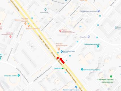 Скроллер A в Киеве, 1.8x1.2  Українки бул., 24 / Алмазова вул. (колиш. Кутузова вул.), роздільник, ст. м. "Печерська", на світлофорі, в центр - 470484 схема