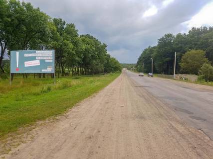Білборд, Бігборд (Борд)   у Сторожинцях, 3x6  в'їзд у місто, з боку Чернівців Фото 1