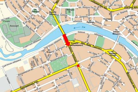 Ситилайт A в Ужгороде, 1.8x1.2  Свободи пр. / Капушанська вул., роздільник, супермаркет "Фокстрот" схема