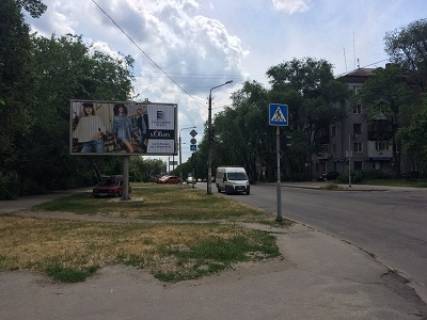 Призма B в Запорожье Незалежної України вул. (колиш. 40 років Радянської України вул.), 65 - Профспілок пл. - 88060 фото 1