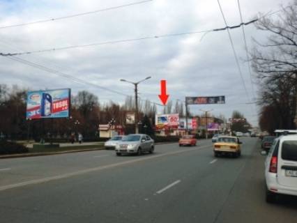 Білборд, Бігборд (Борд)  B у Кривому Розі, 3x6  Металургів пр., 22, парк Хмельницького, у бік Соборності (кол. Косіора) вул. Фото 1