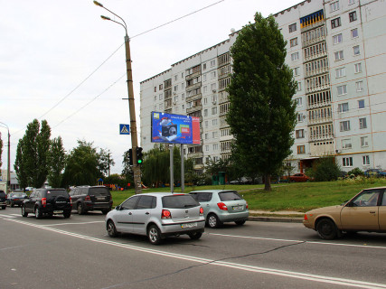 Билборд A в Харькове, 3x6  Матюшенка вул., 3, з центру фото 1