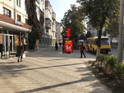 Сiтiлайт B у Житомирі, 1.8x1.2  Київська вул., 17, зупинка кінотеатр «Україна», з центру Фото 1