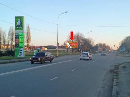 Білборд, Бігборд (Борд)  B у Ужгороді, 3x6  Гагаріна вул. / Мартина вул. (кол. Паризької комуни вул.), біля АЗС "ОККО", з центру Фото 1