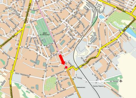 Ситилайт  в Черновцах, 1.8x1.2  Головна вул., 126, навпроти Укрексімбанку, з центру схема