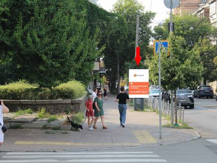 Сiтiлайт B у Києві, 1.8x1.2  Костянтинівська вул., 35 - вул. Щекавицька, кінотеатр "Жовтень", в сторону вул. Нижній Вал Фото 1