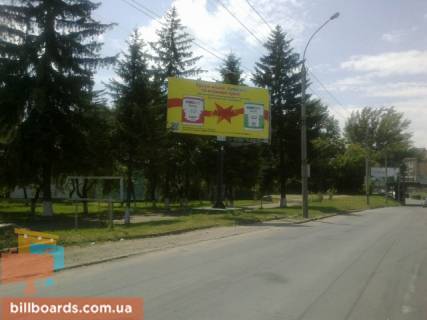 Билборд B в Черновцах, 3x6  Хотинська вул., 4, в центр фото 1