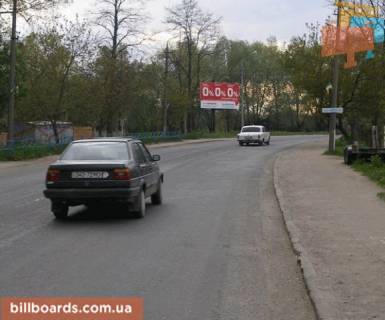 Билборд B в Черновцах, 3x6  Галицький шлях вул., 3, виїзд з міста фото 1