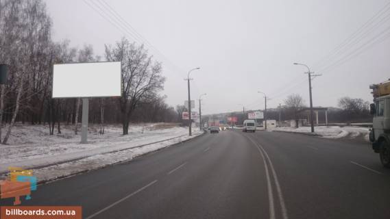 Билборд B в Днепр (Днепропетровск) Лесі Українки (Пушкіна) просп. - В’ячеслава Чорновола (Юрія Савченка) вул., на світлофорі фото 1