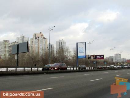 Бэклайт B в Киеве Бажана пр., 14А, напротив клиник "Борис", в сторону Харьковской пл. фото 1