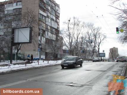 Беклайт B у Києві Овруцька вул., 28/1 - Делегатский пров., На світлофорі, біля ТРЦ Променада Фото 1
