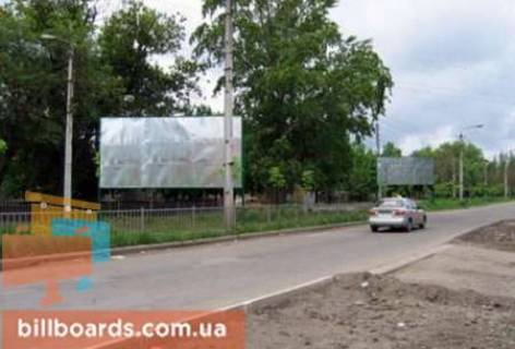 Билборд B в Краматорске Комерційна вул. (колиш. Островського вул.) - Ринкова вул., роздільник фото 1